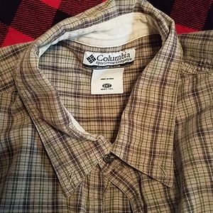 Mens columbia shirt